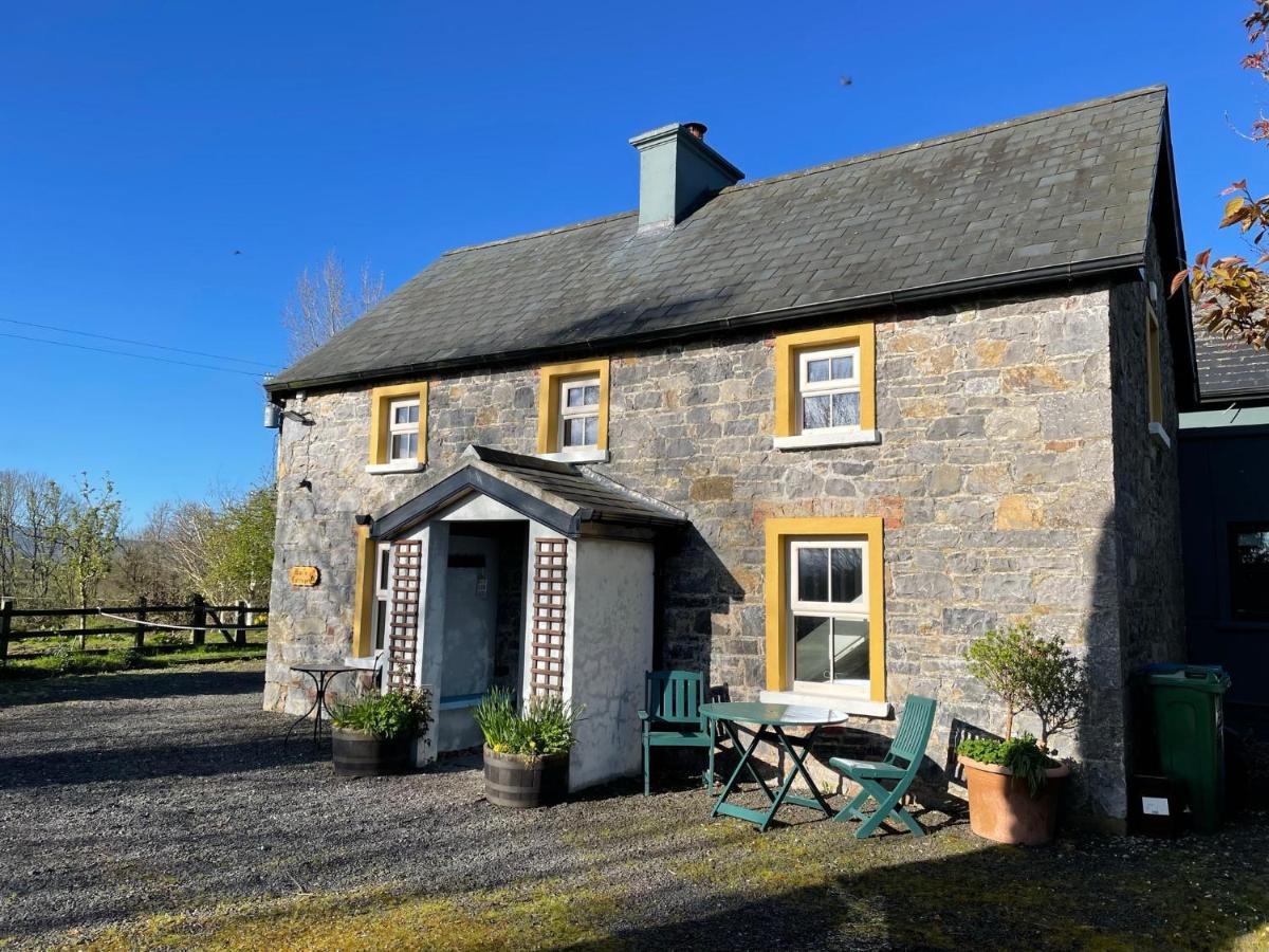 Mai'S Cottage Suite - Charming Holiday Rental Kilmallock Extérieur photo